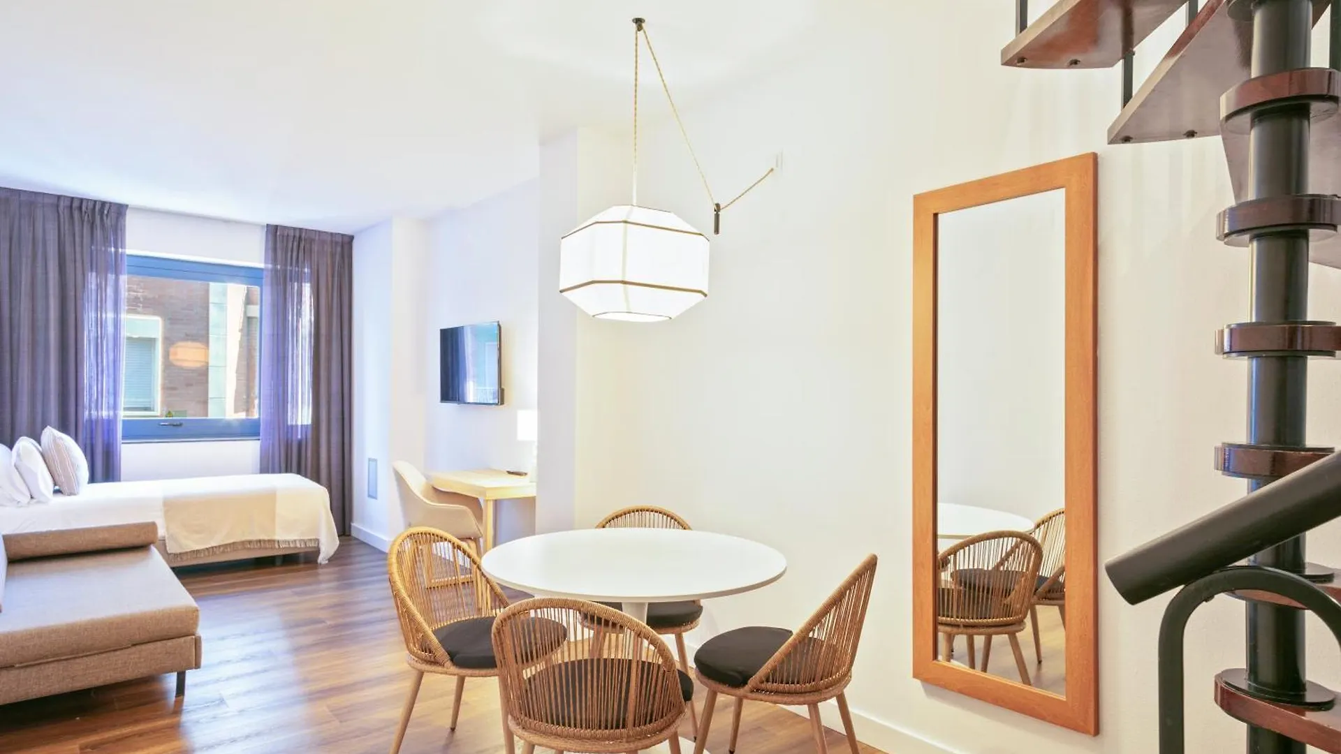 Hotel Acta Azul Barcelona Spain